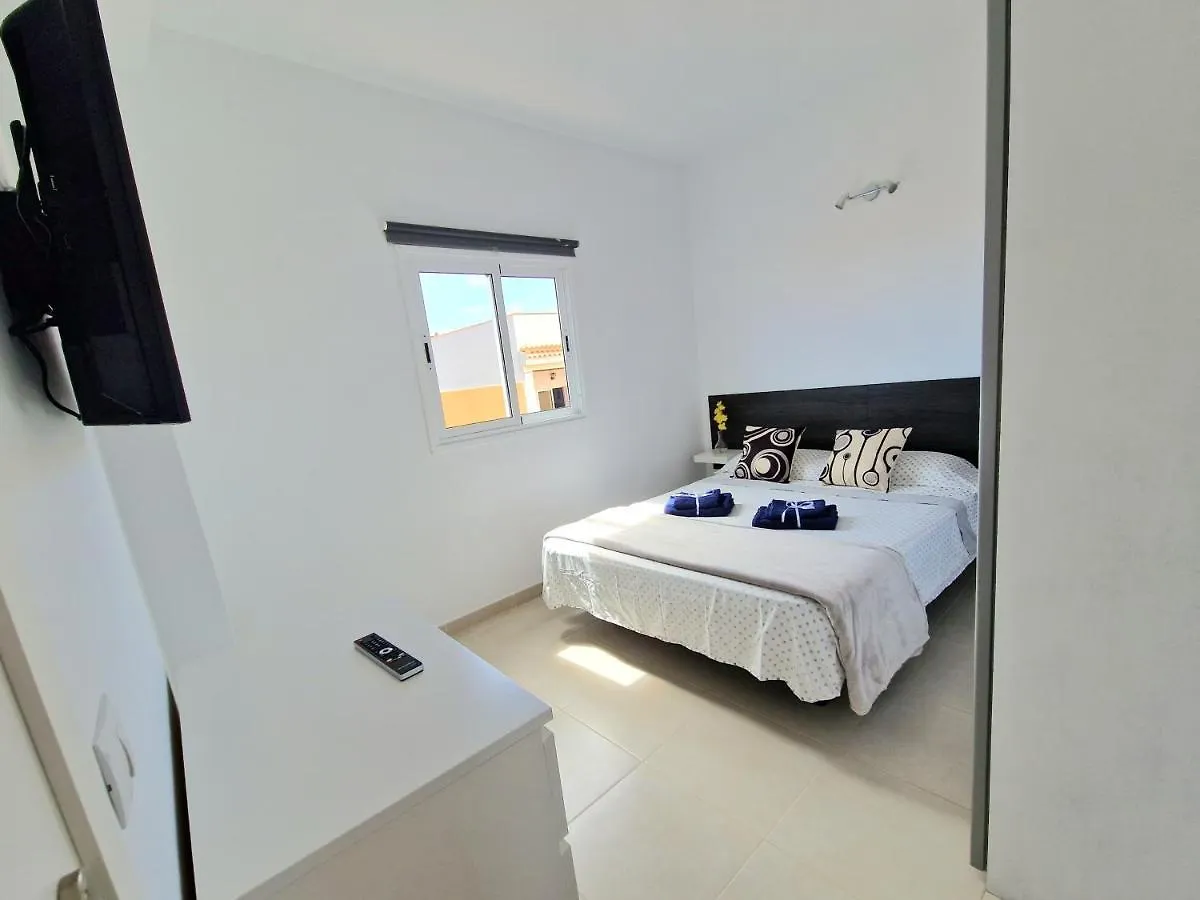 Habitacion Privada En Apartamento Moderno Compartido Cerca De La Playa Y Aeropuerto Hotel San Isidro  0*, San Isidro (Tenerife) Spanyolország